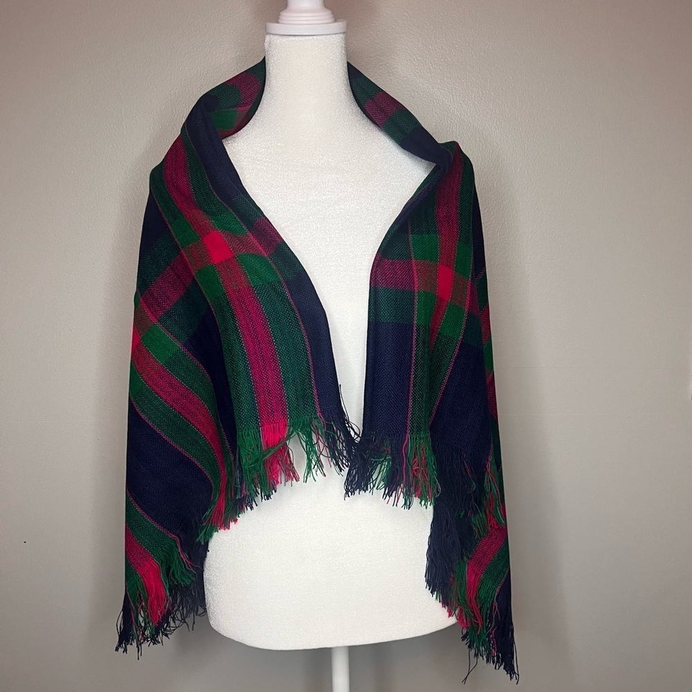 Women’s Plaid Scarf Green Blue and Pink New Without Tags Holiday Colorful Preppy